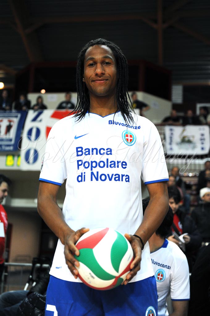 Asystel e Novara Calcio In gioco per voi  (011)